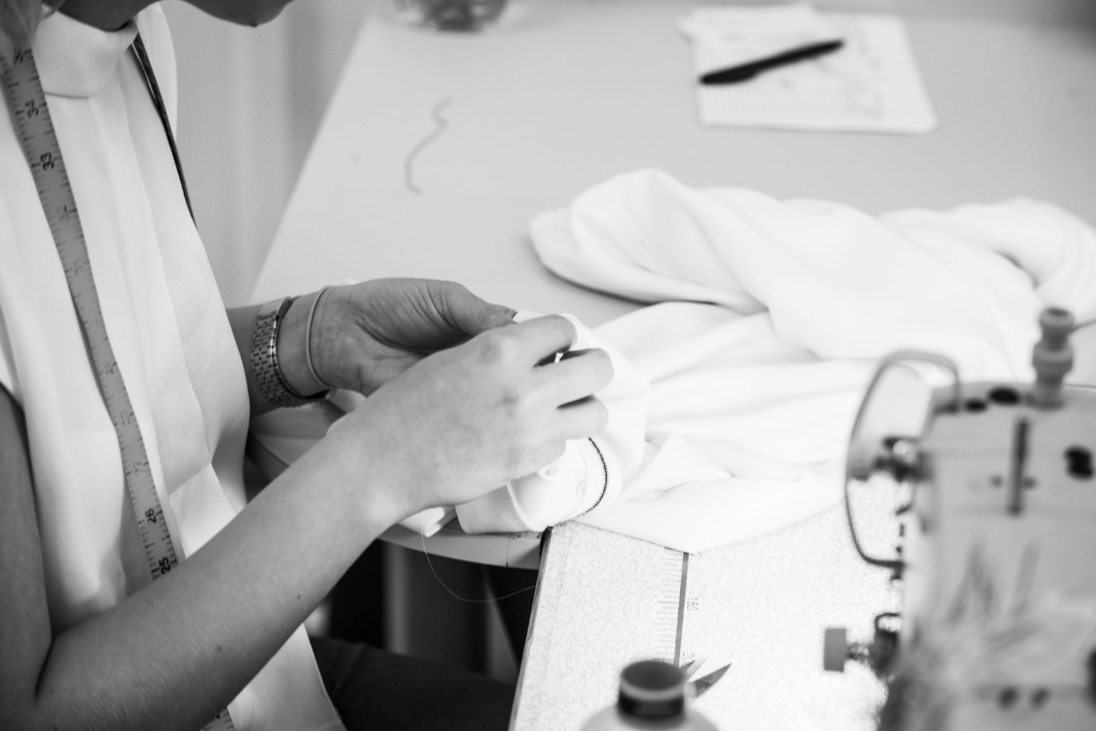 3036 B&W seamstress